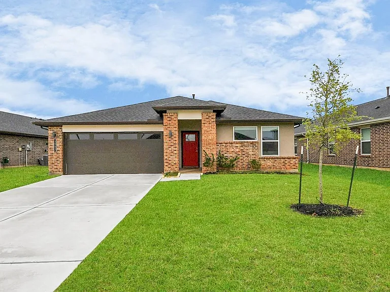 3907 Gael Run Ct — Photo 1