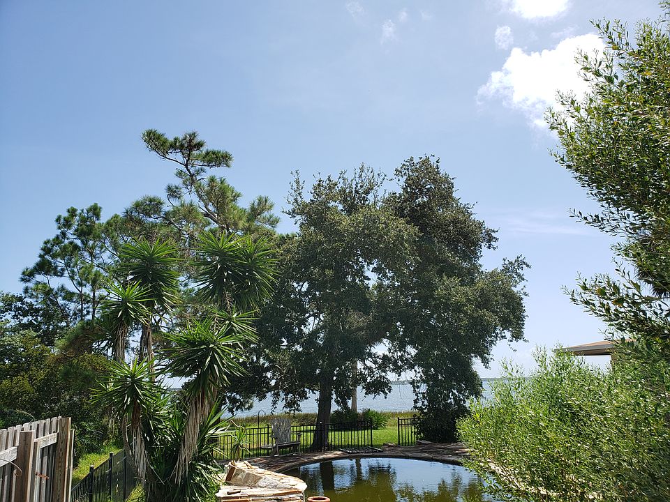 2nd image of 950 Alcala Dr
