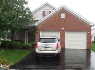 43 Sagebrush Ln, Langhorne, PA 19047