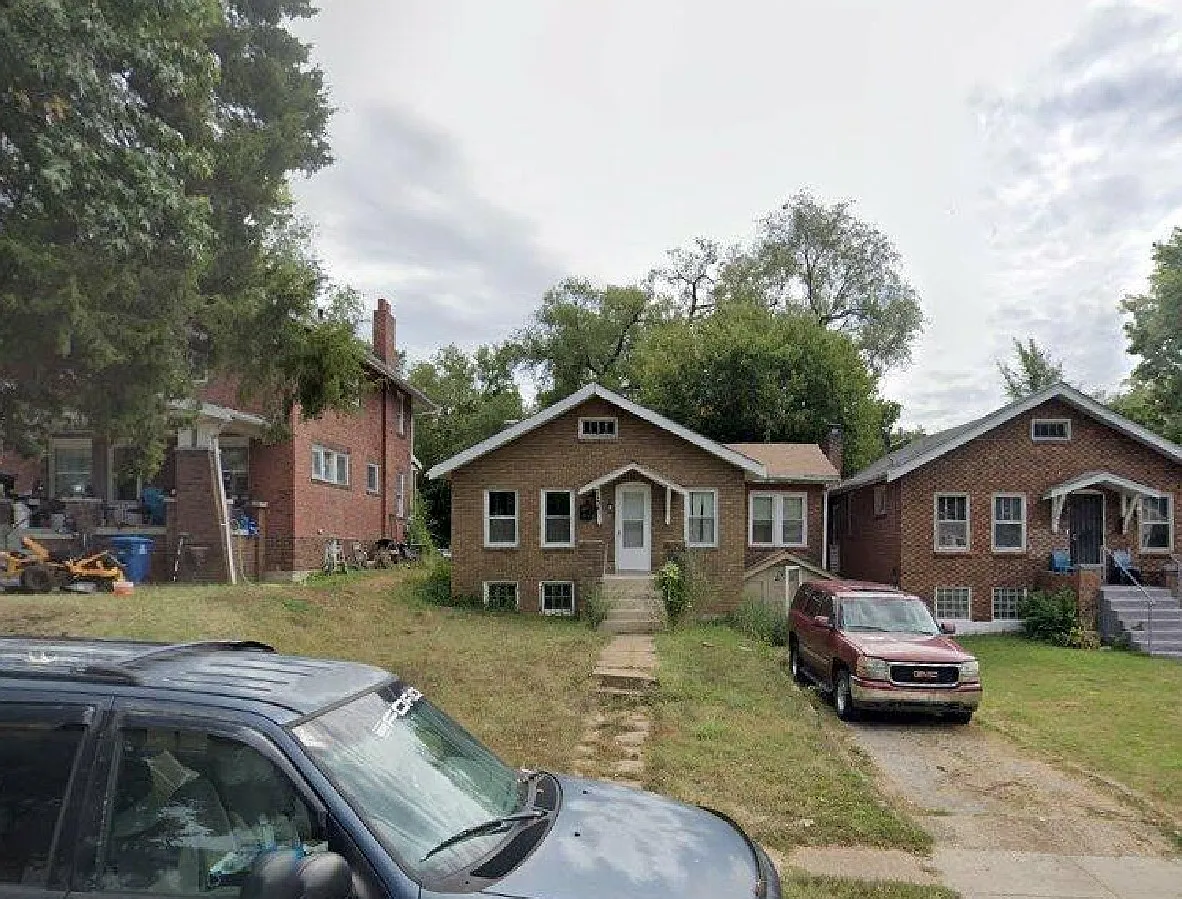 3738 Sylvan Place - 1 — Photo 1