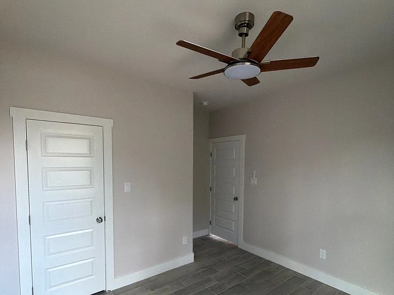 5621 San Jacinto Dr — Photo 8