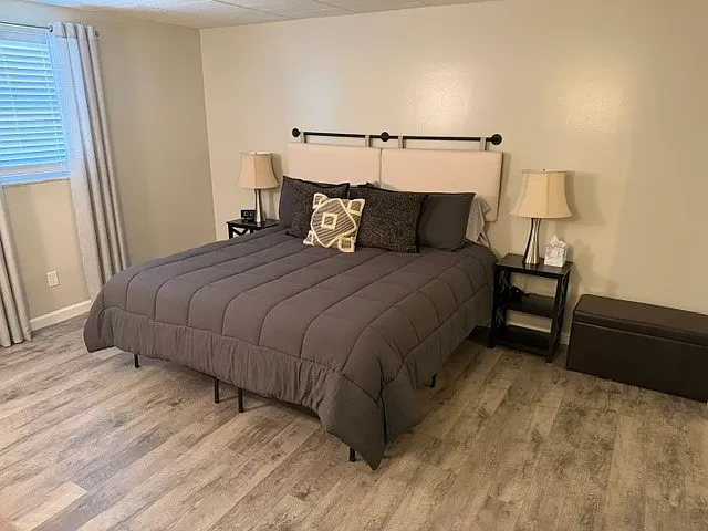 610 Camelot Dr — Photo 10