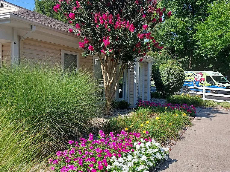 Seasonal Floral Landscaping