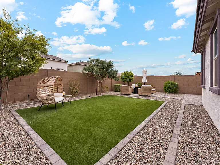 16777 W Poinsettia Dr — Photo 22