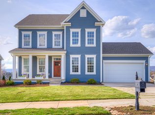 2285 Scenic Ridge Cir, Blacksburg, VA 24060
