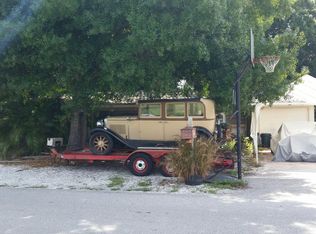 3439 Belmont Blvd, Sarasota, FL 34232
