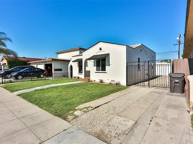 5828 Lime Ave #1 — Photo 4