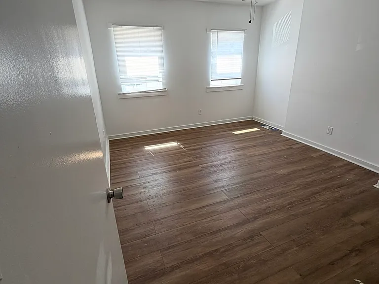 11 White St #1 — Photo 10