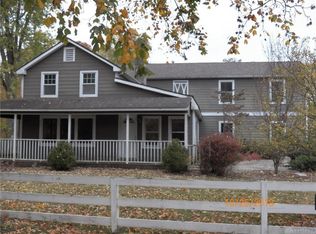 9061 Rooks Rd, Dayton, OH 45458