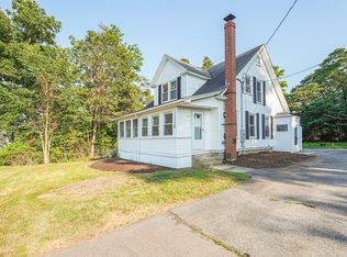 84 E Main St, Hopkinton, MA 01748