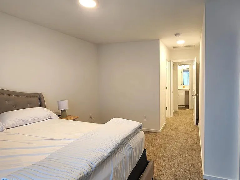 10109 Kings Landing Ave NW — Photo 10