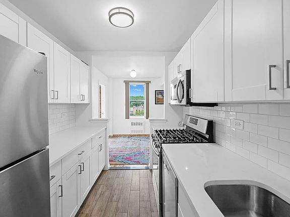 5th image of 255 Fieldston Ter APT 6K