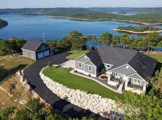 2093 Pioneer Point Rd, Galena, MO 65656