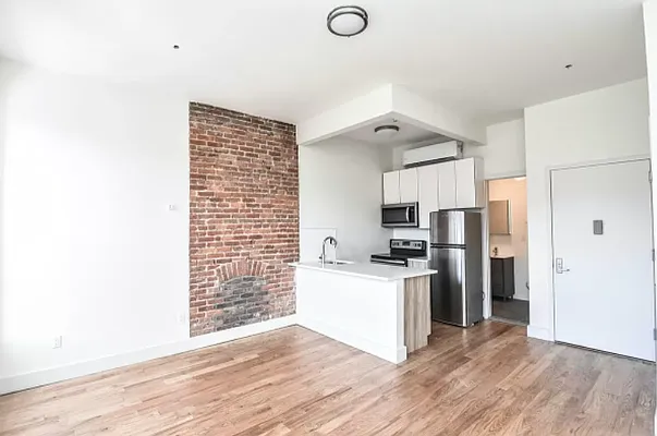 Rented by Compass | media 4