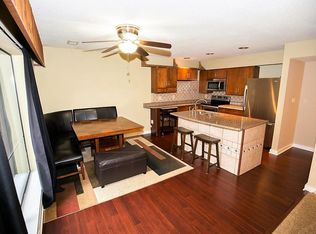 9451 S Pointe Lasalles Dr, Bloomington, IN 47401