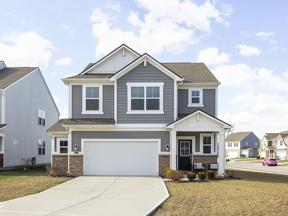 1st image of 796 Scarsdale Ln