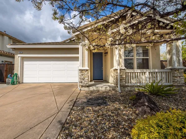 600 Silver Star Court, Vacaville, CA 95688