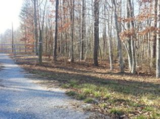 1020 Emmett Trl, Spencer, TN 38585