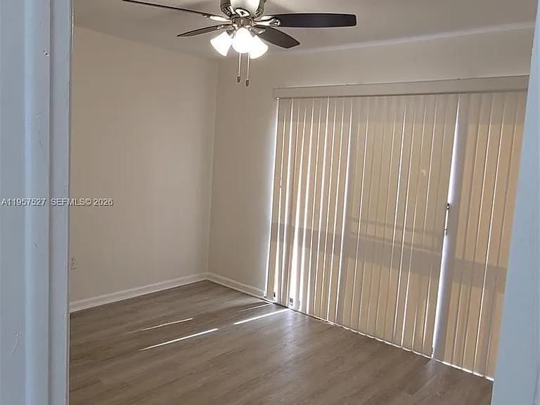 4020 Del Rio Way #720 — Photo 8
