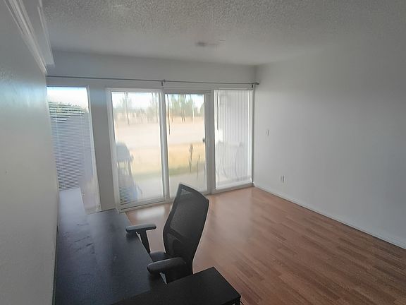 3rd image of 6527 Pinewood Dr #47