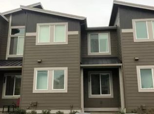 4071 SE Century Blvd, Hillsboro, OR