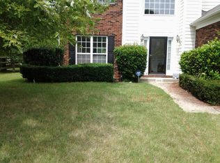 10647 Partridgeberry Dr, Charlotte, NC 28213