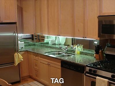 1st image of 954 W Cuyler Ave #1