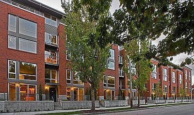 1st image of 530 Broadway E APT 125
