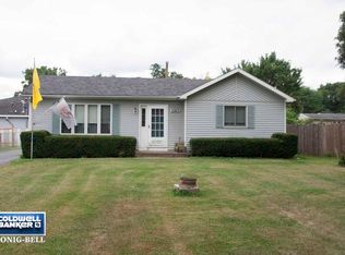 8903 Ramble Rd, Wonder Lake, IL 60097