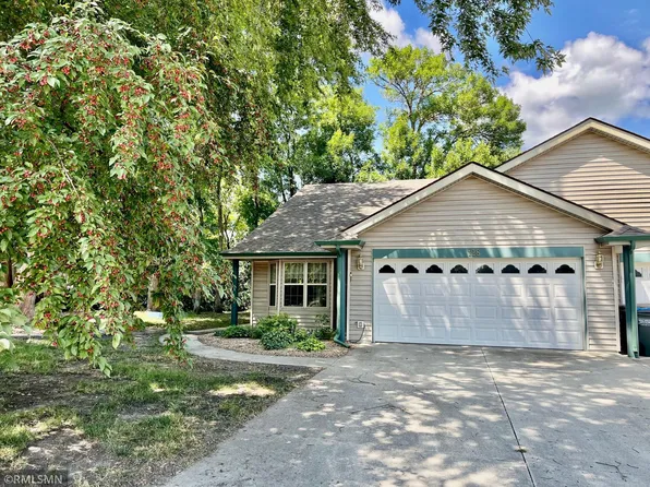 128 Morningside Dr NE, Hutchinson, MN 55350
