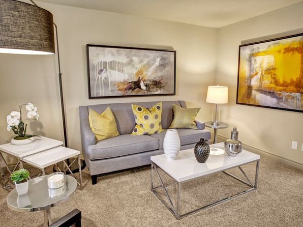 1616 156th Ave NE APT 330