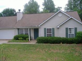 4024 Price Rd, Gainesville, GA 30506