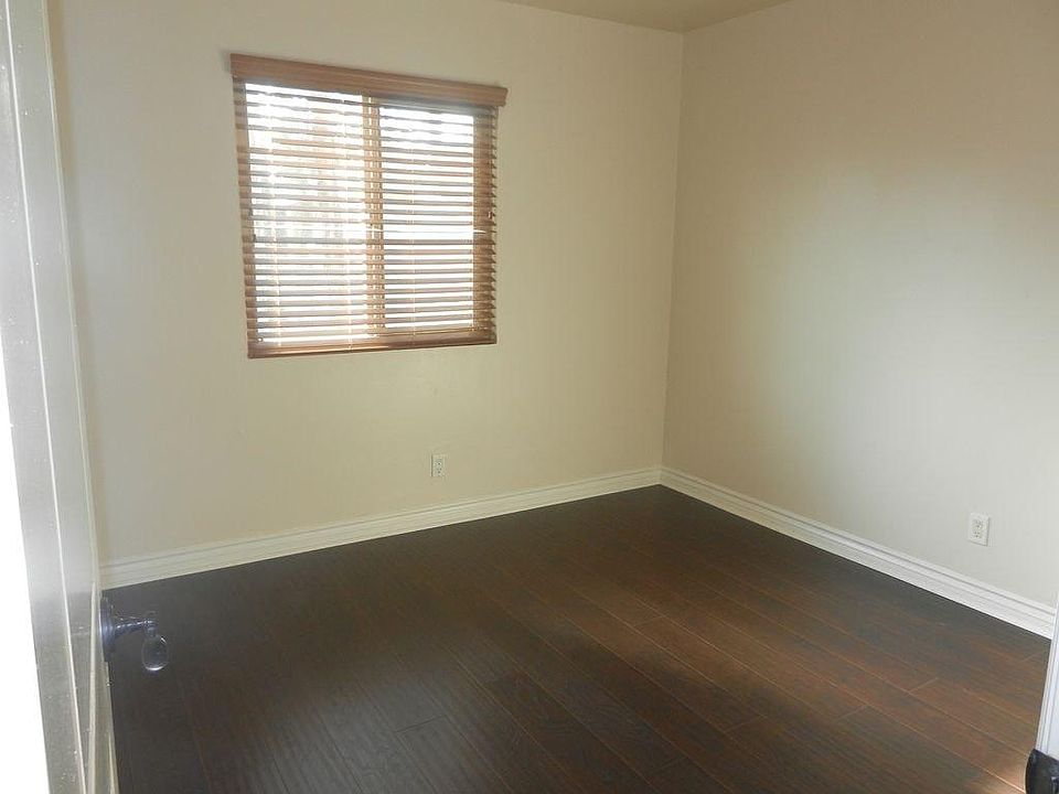 1st image of 930 S Palmetto Ave APT 19