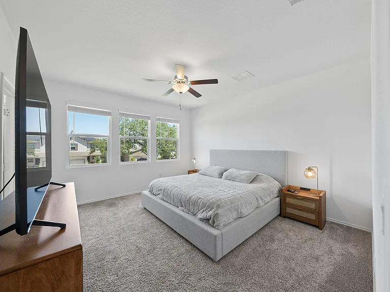 1116 Skeeter Cv — Photo 19