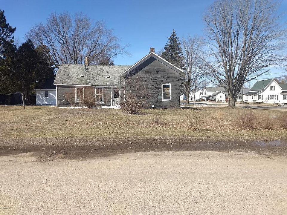 2nd image of 402 W 10th St