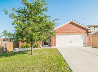 408 Moonstone Dr, Jarrell, TX 76537