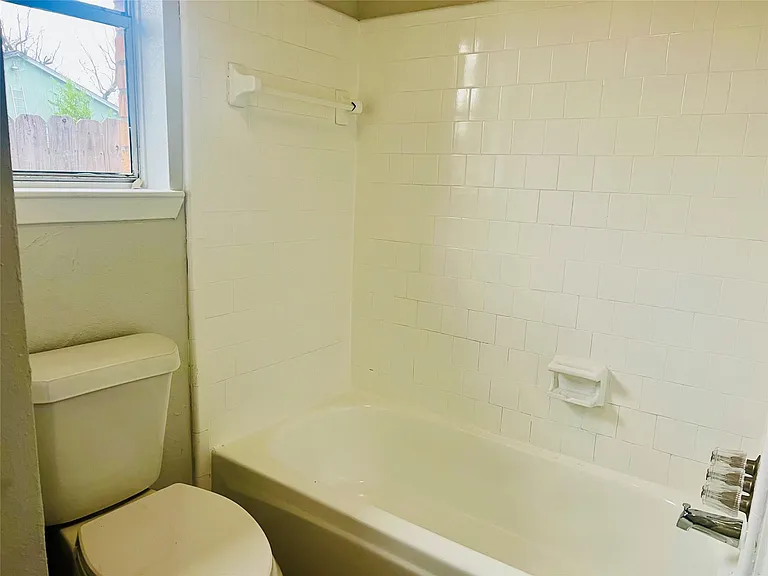 13114 Benford Dr — Photo 17