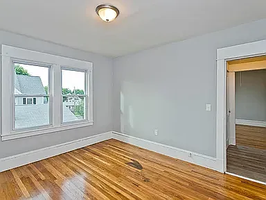 272 Walnut St #1 — Photo 6