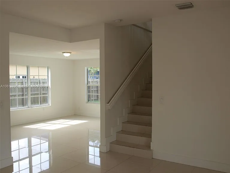 15650 SW 11th Ter #0 — Photo 6