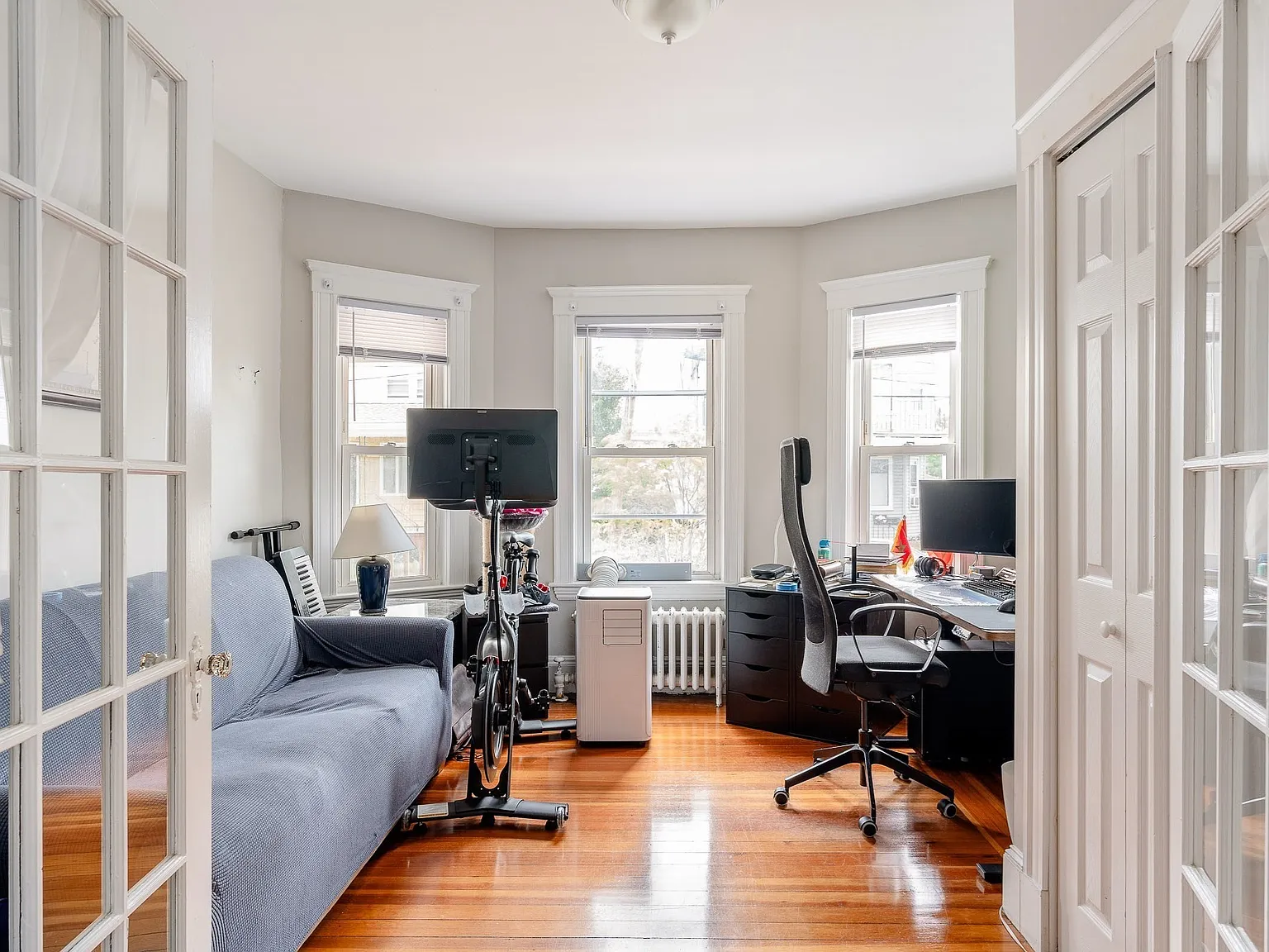 2 bed, 1.5 bath, 950 sqft, $3,800 — Photo 4