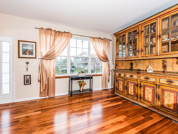 5th image of 2527 Heron Ln