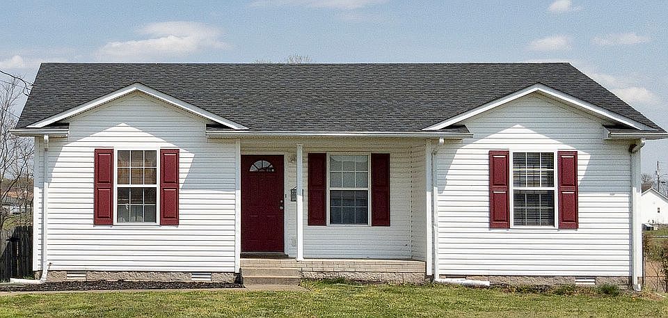 Cozy 3 BR/2 BA ranch