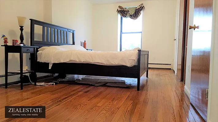 Rented by ZealEstate Group Inc | media 59