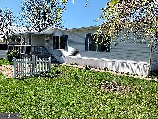 302 Pheasant Ridge Cir photo 1
