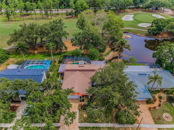 40 Pine Lake Dr, Oldsmar, FL 34677
