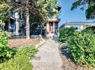 2428 31st Ave SW, Calgary, AB T2T1T8