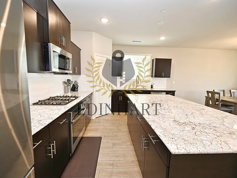 502 S Traverse Dr — Photo 8