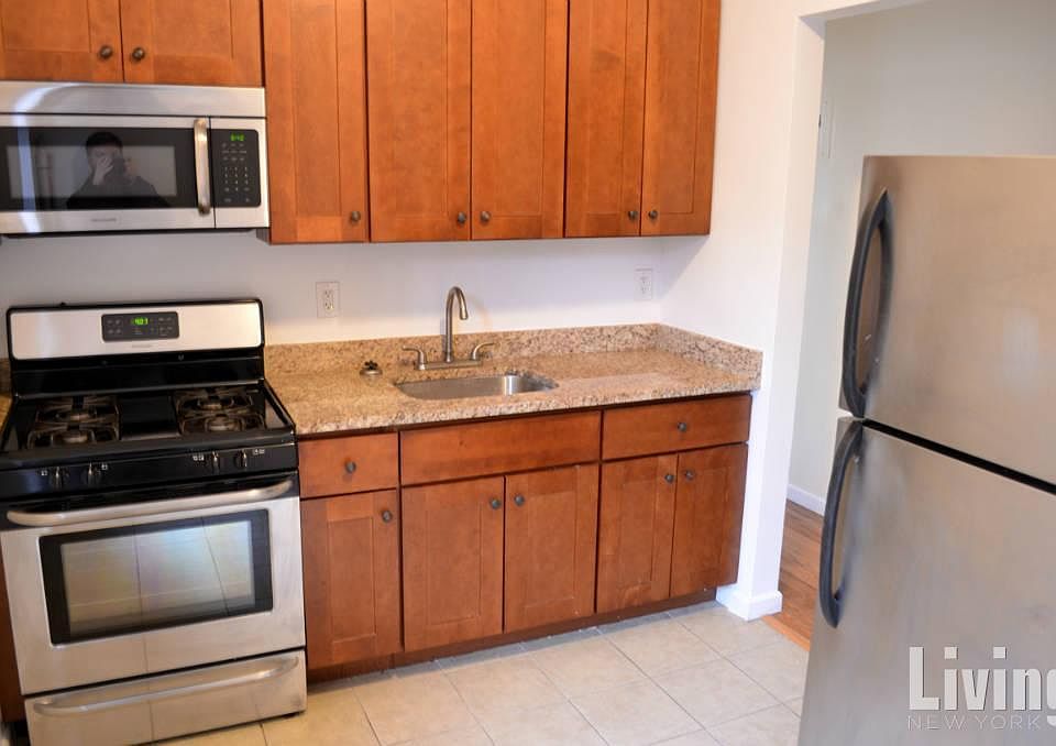2nd image of 4408 47th Ave APT D1