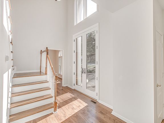 4th image of 7009 Still Spring Hollow Dr