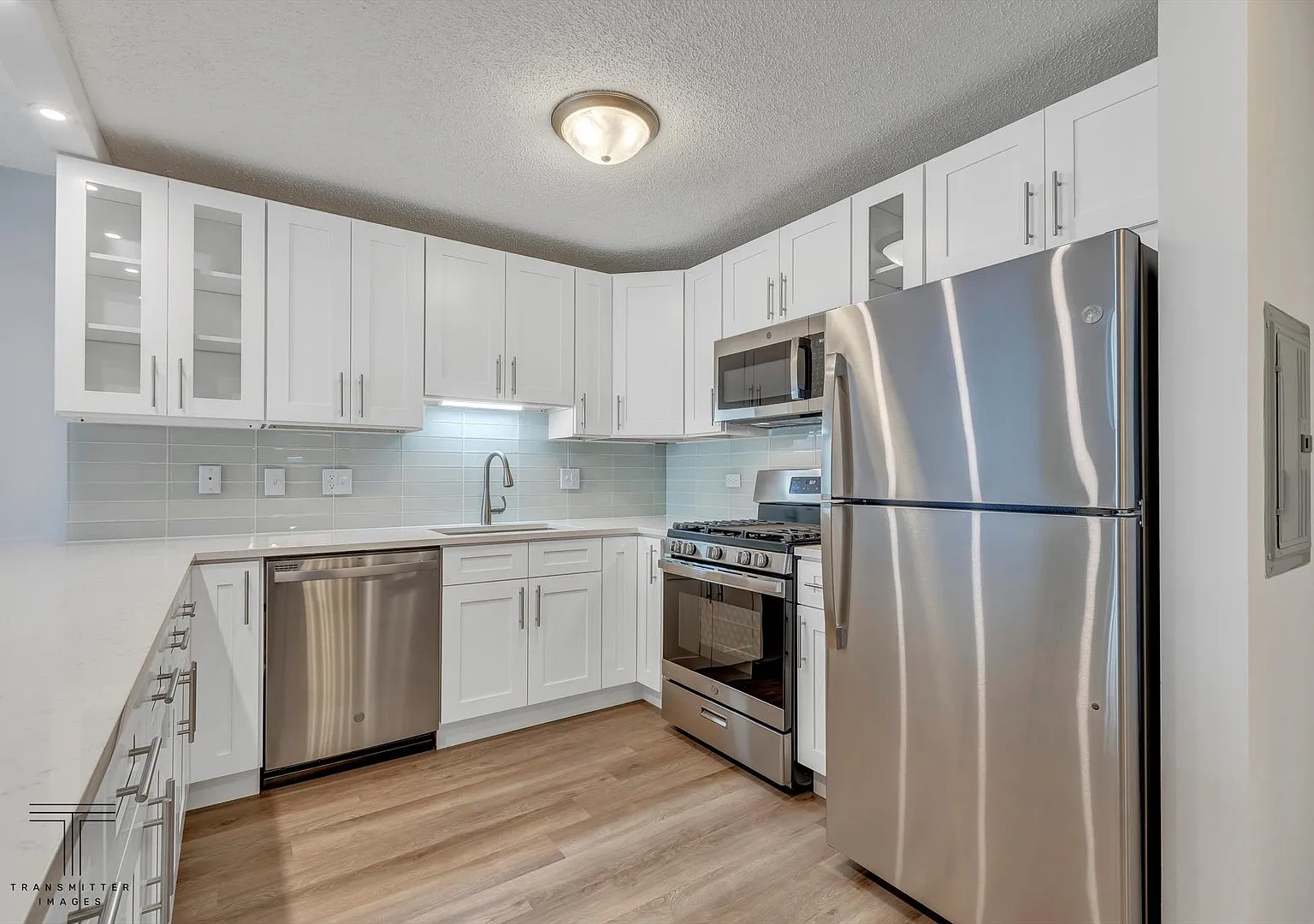 1 bed, 875 sqft, $2,950 — Photo 4